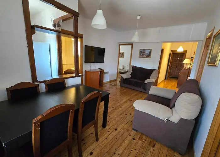 Spacious Apartment In Bellver De Cerdanya Mountain View 150 Sqm