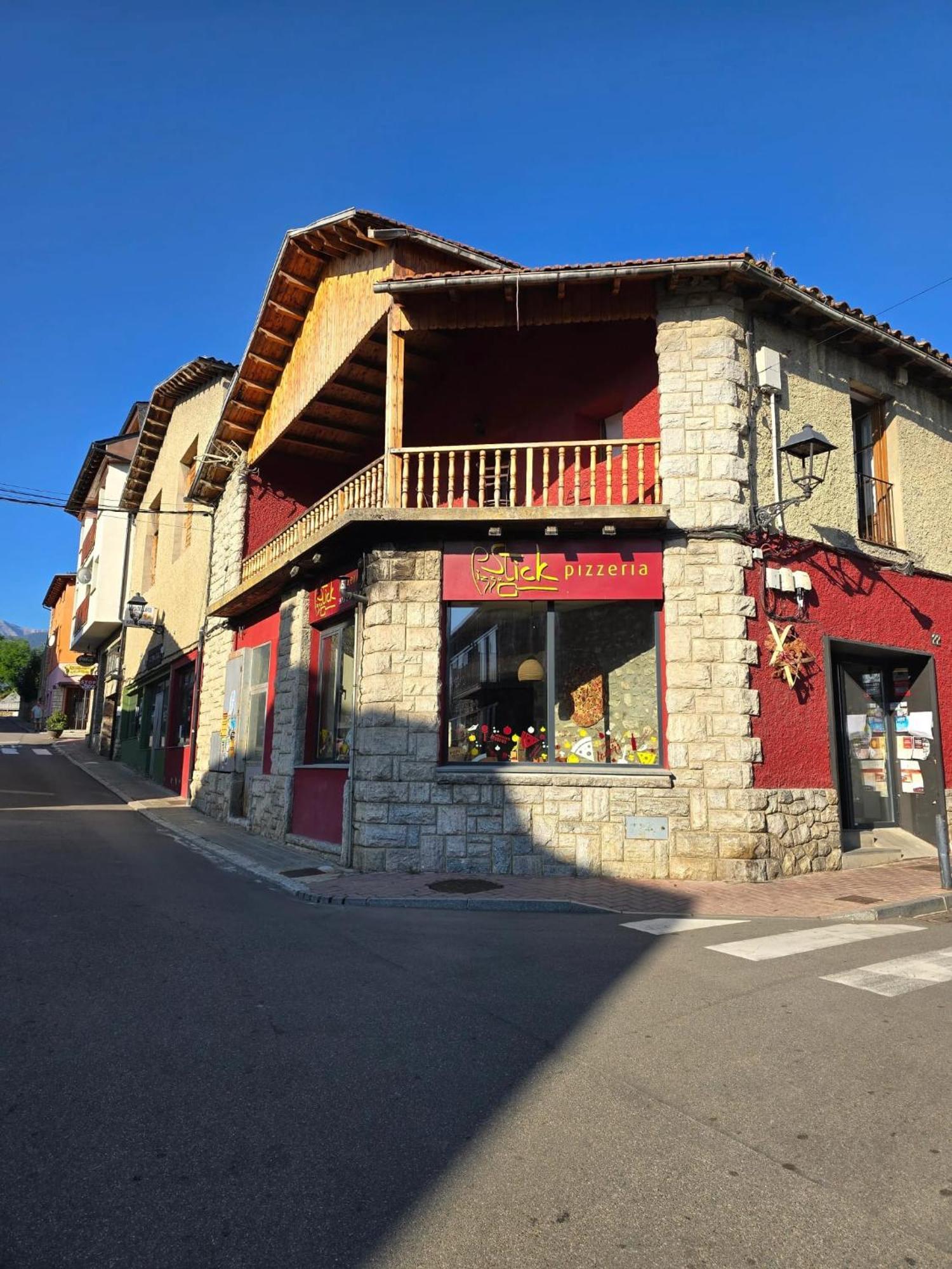Apartment Spacious In Mountain View 150 Sqm